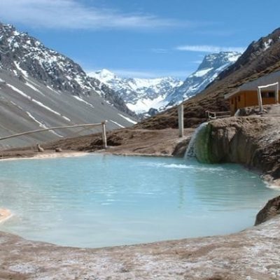 baC3B1os-santiago-chile2-1